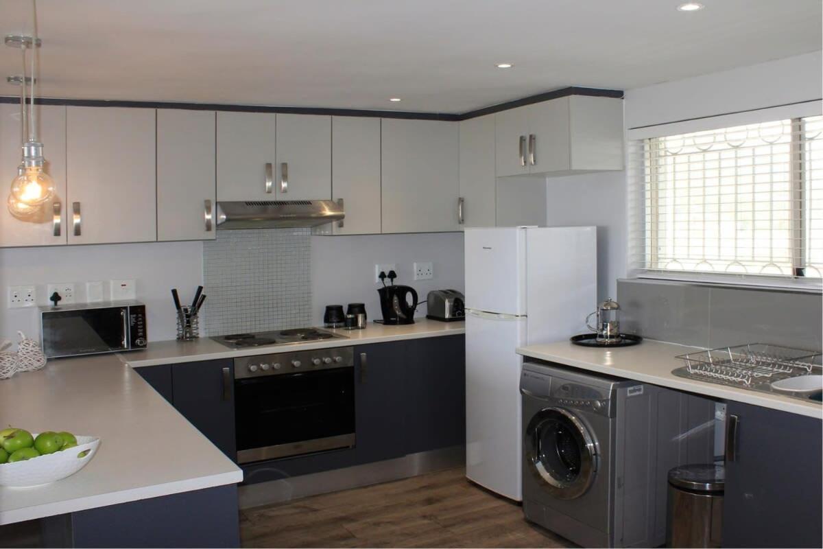 Apartamento Sunrise Penthouse Muizenberg Exterior foto